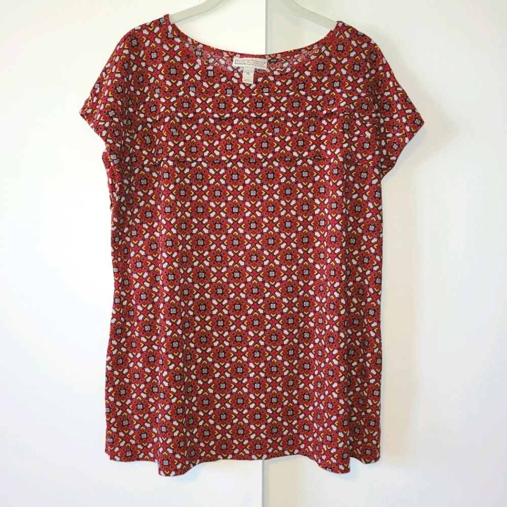 Dana Buchman Short Sleeve Career Top